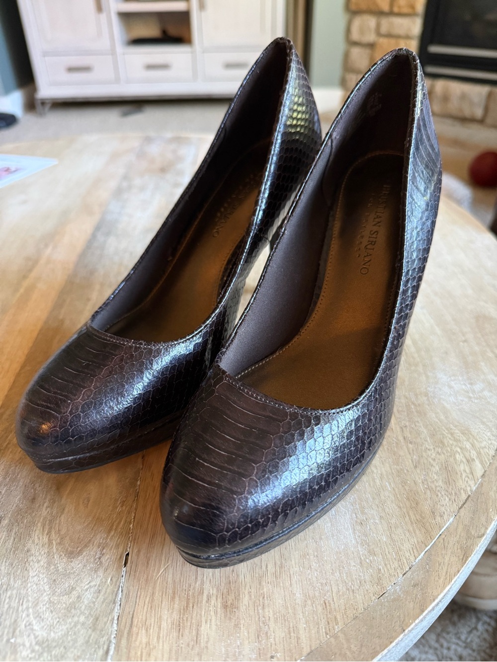 Christian Siriano for Payless Brown Snakeskin Embossed Platform Pumps Size 9 - Picture 2 of 12